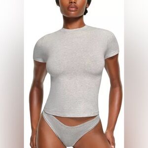 SKIMS Cotton Jersey T-Shirt S